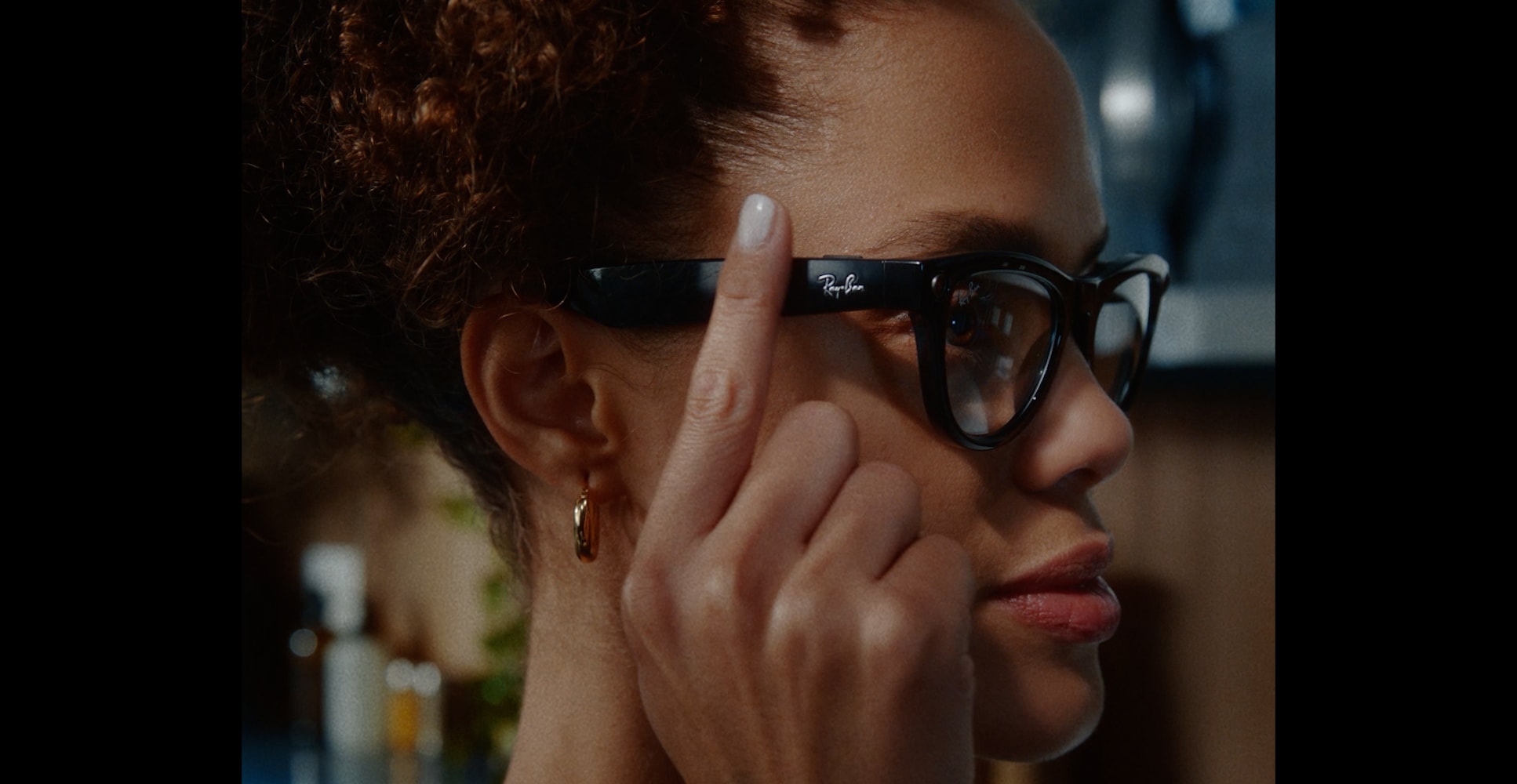 RAY-BAN | META SKYLER Sunglasses in Black and Clear/Cerulean