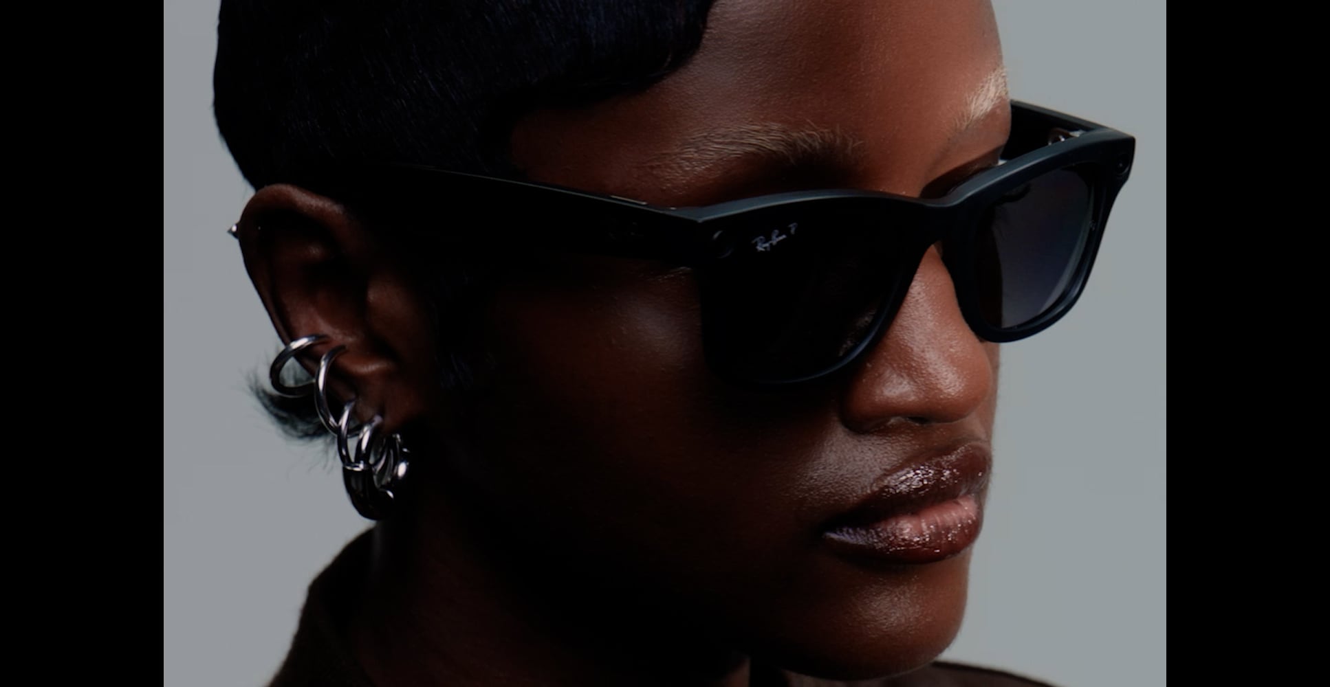 RAY-BAN | META HEADLINER Sunglasses in Black and Clear/Sapphire