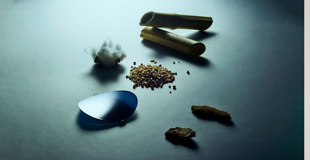 Unión de estilo y biomateriales-Las Ray-Ban Reverse se fabrican con lentes y monturas de base biológica*