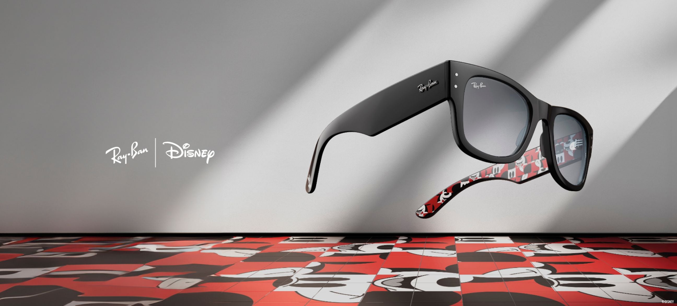 MEGA WAYFARER DISNEY MICKEY & MINNIE MOUSE DECONSTRUCTED