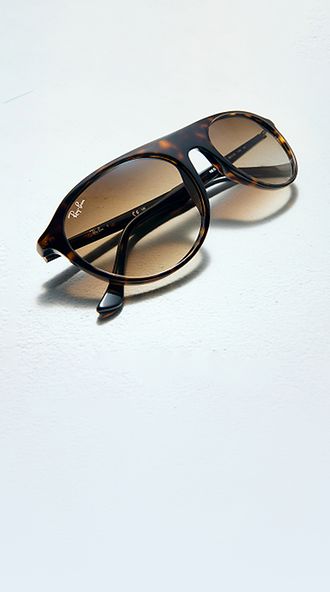 新作サングラス＆メガネ | Ray-Ban® JP