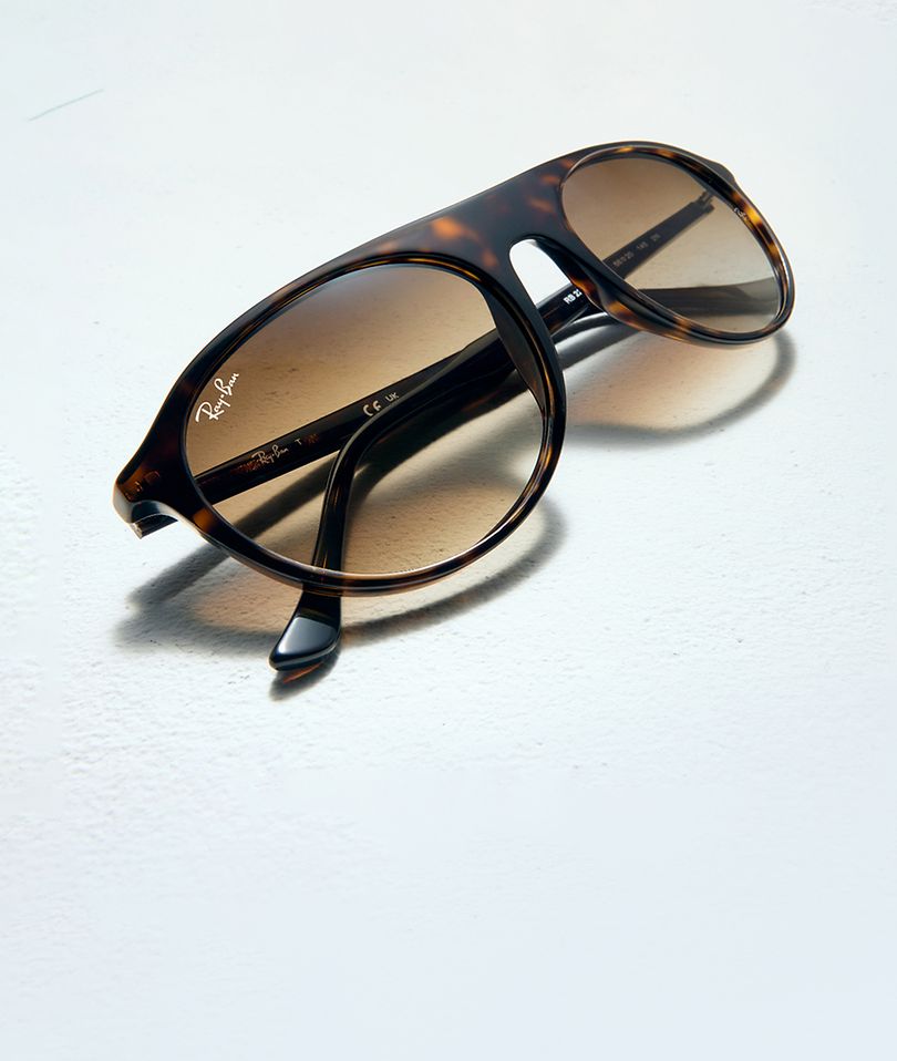 レイバン公式ストア | Ray-Ban® サングラス・メガネ