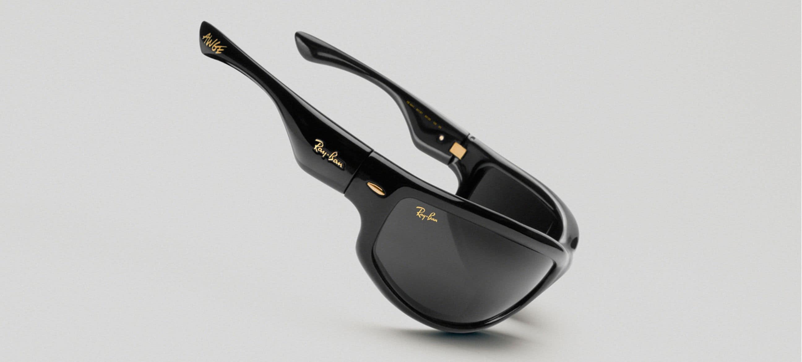 ULTRA WRAP 003 NEXT GENERATION COLLECTION Sunglasses in Black and
