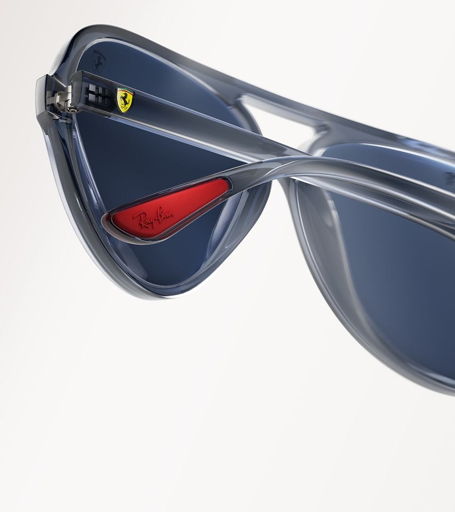 Ray-Ban WAYFARERハイパーカーボンSCUDERIA FERRARI Ray-Ban WAYFARERハイパーカーボンSCUDERIA FERRARI