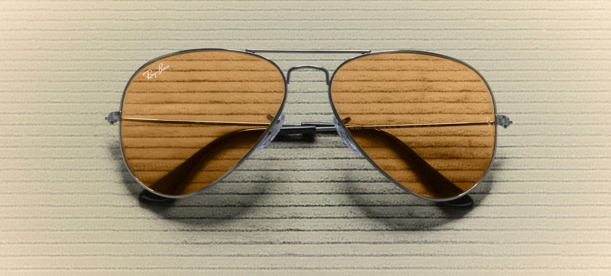 AVIATOR CLASSIC SUMMER CAPSULE Óculos de Sol em Chumbo e Laranja
