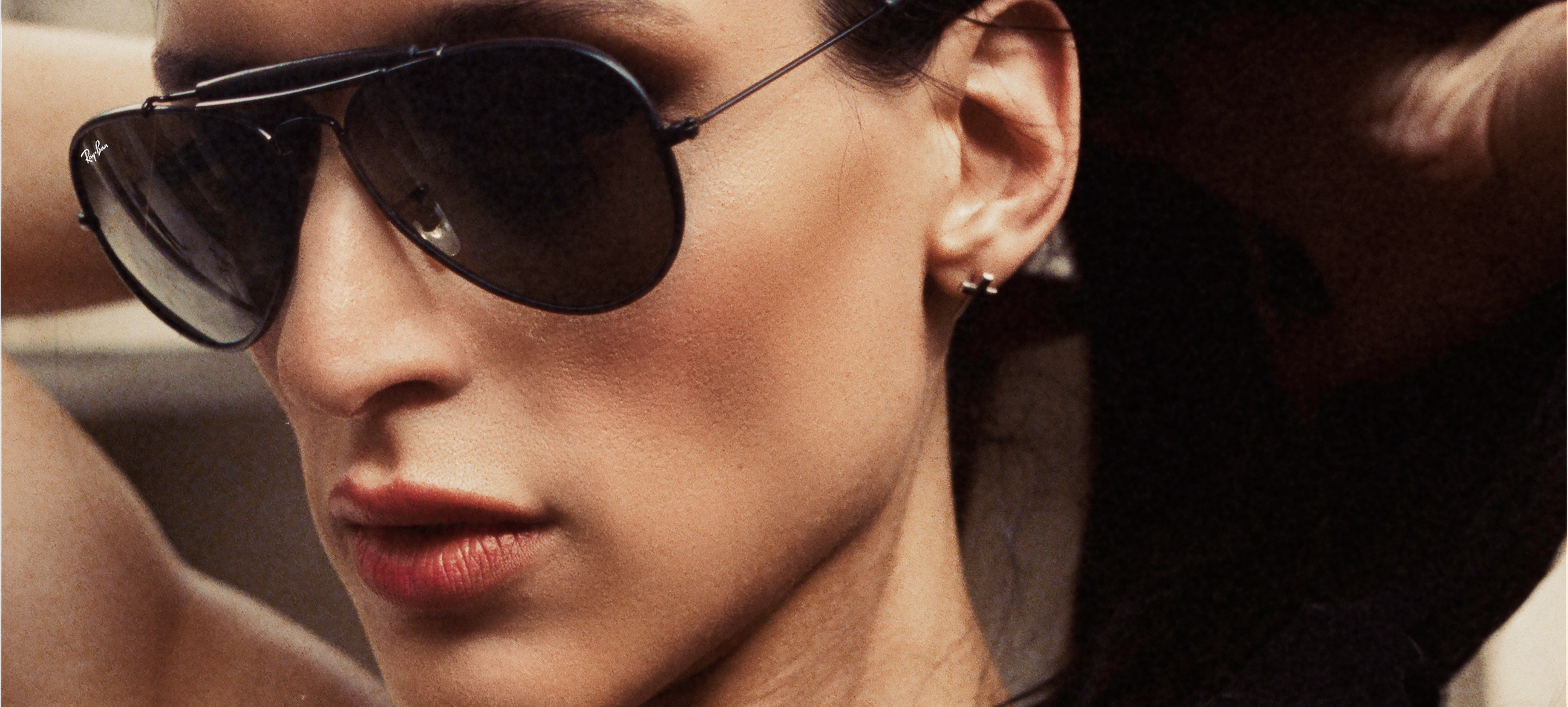 Aviator Limited Edition Sunglasses in Black and Dark Grey | Ray-Ban®